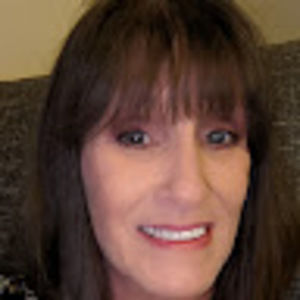 Meet your Posher, Lynne